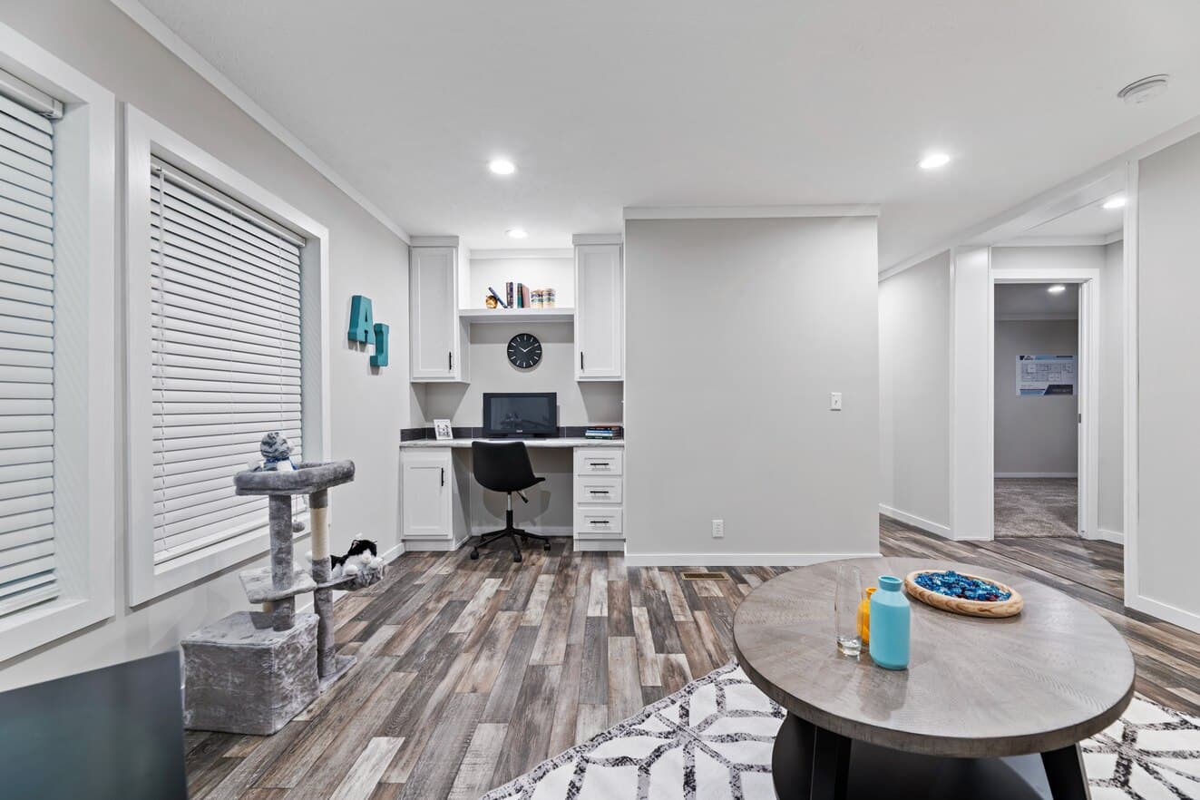 K2 interior home features