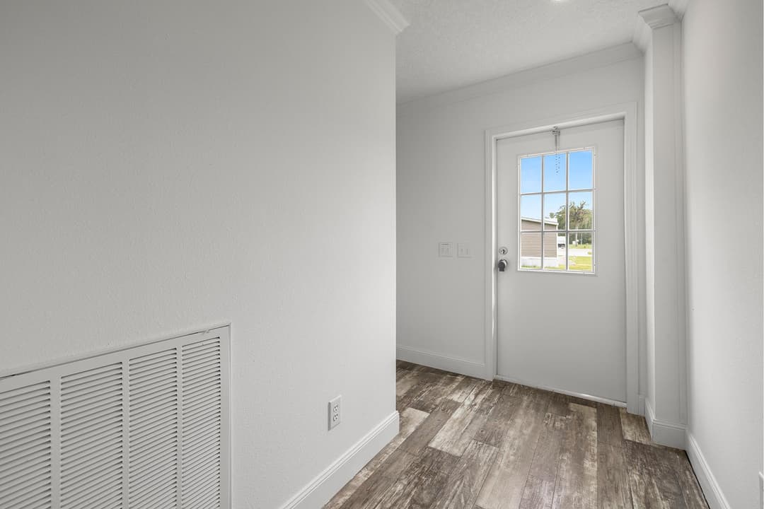 Freedom interior home features