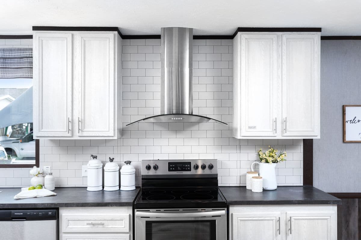 The shoreline kitchen home features