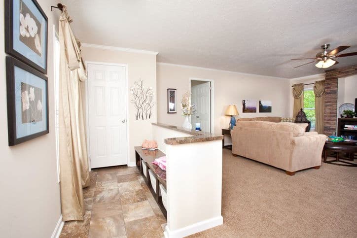 Cumberland max 28 28683a interior home features