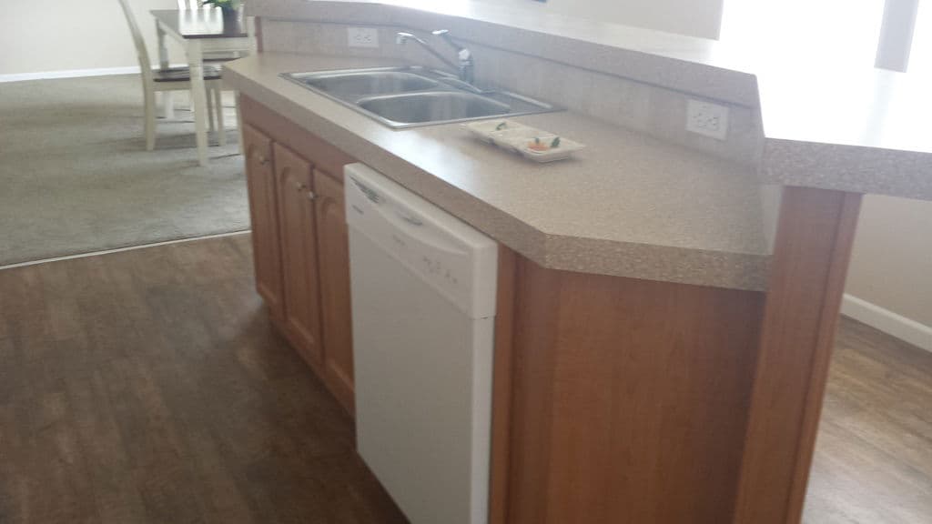 Alex jr 2860 kitchen home features