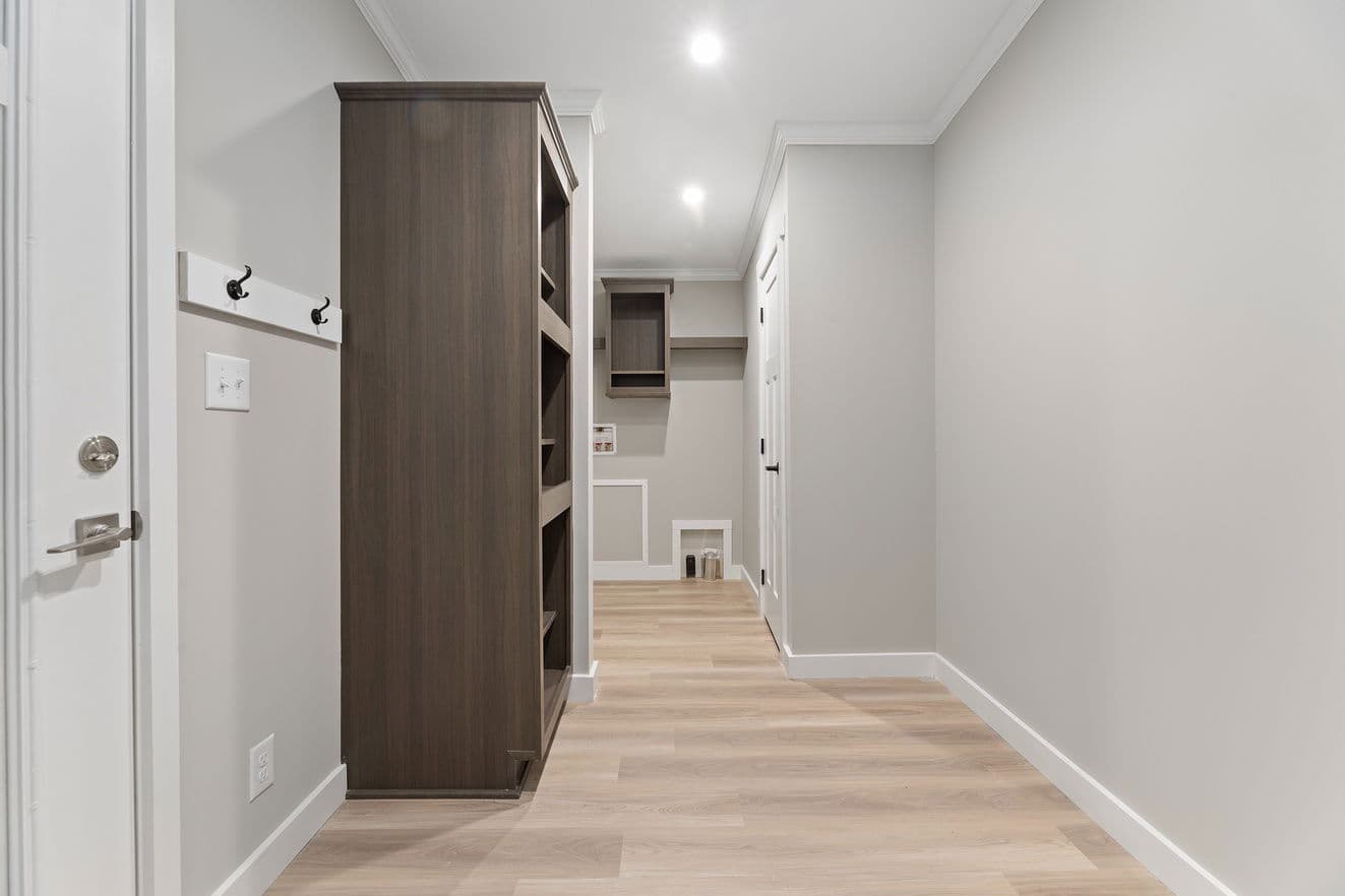 Pelican bay ii 30764b interior home features