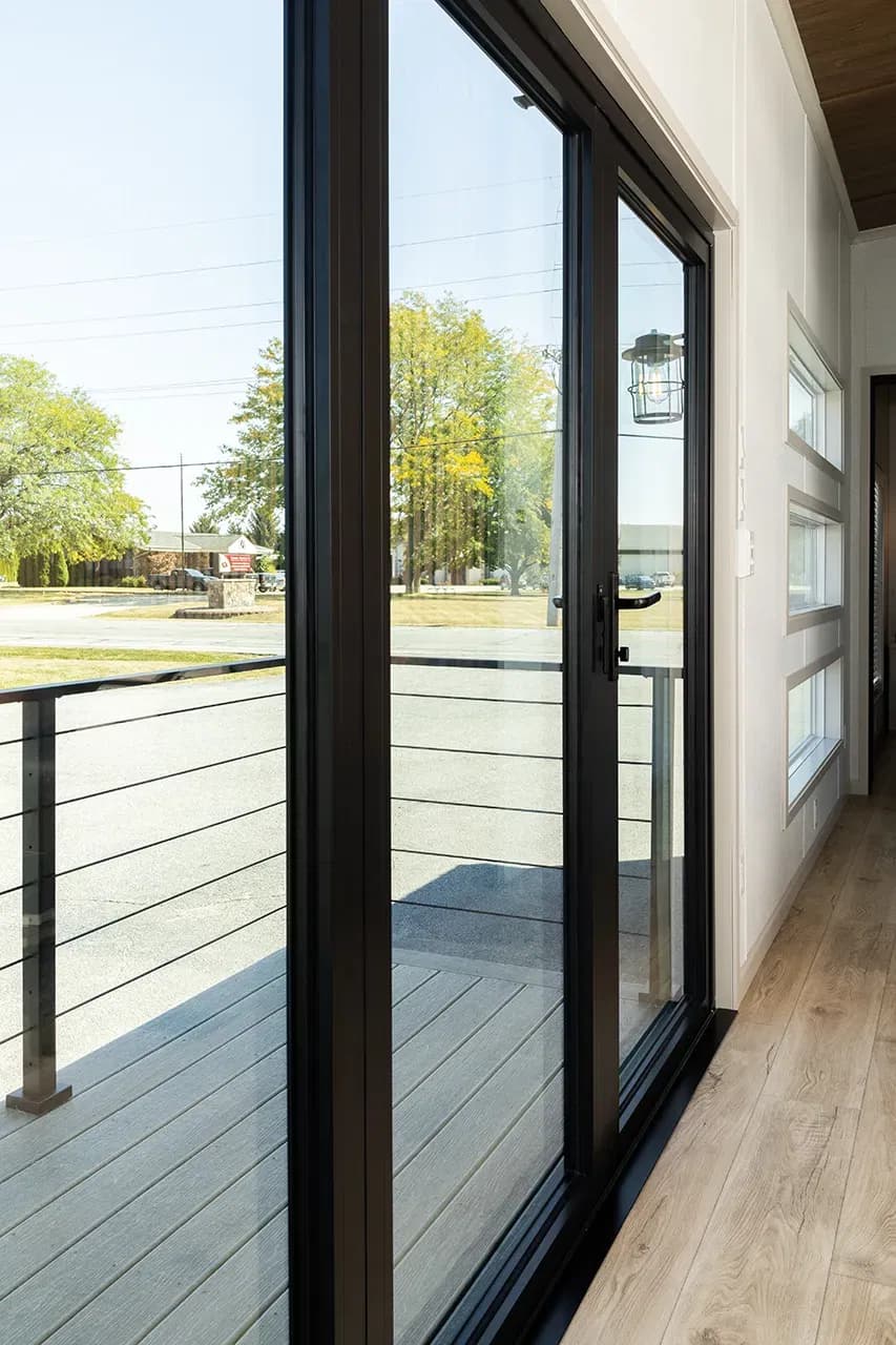 Canadian eldorado 6450 interior home features