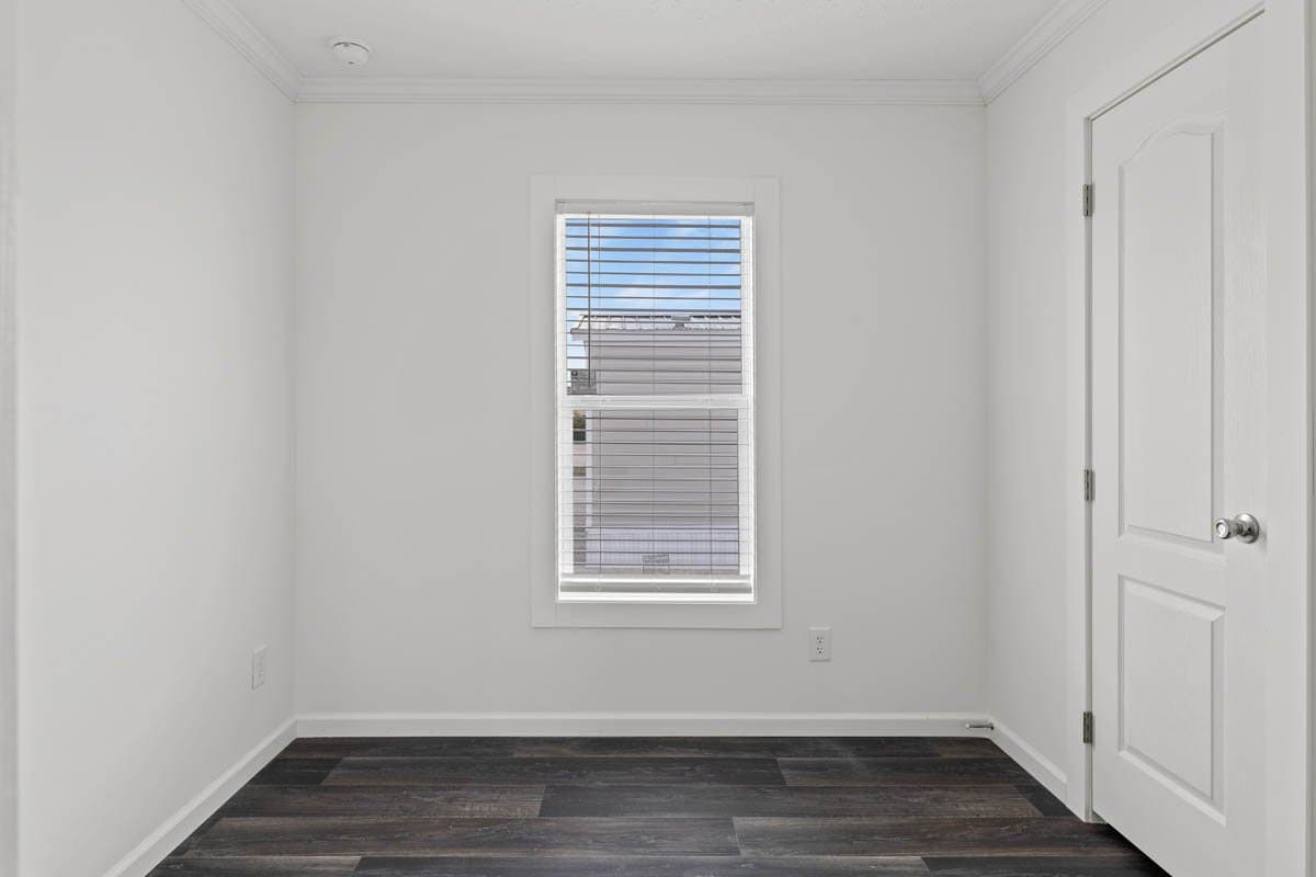 Seascape interior home features