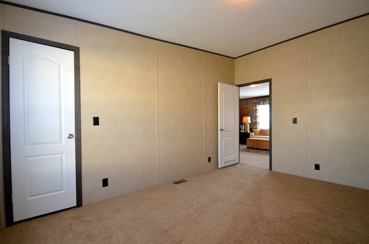 Benbrook 30644b interior home features