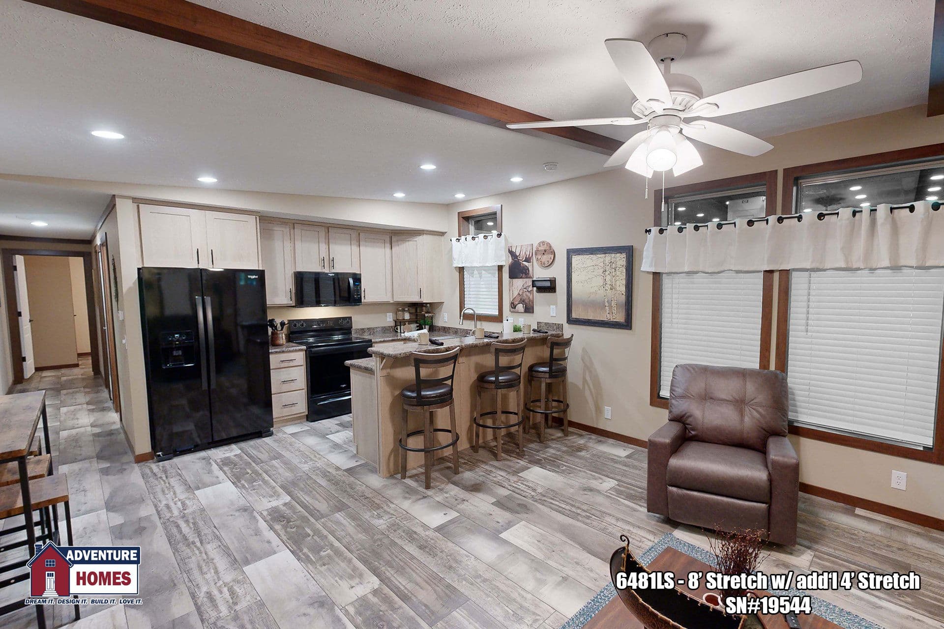 6481ls (8’ stretch) kitchen home features