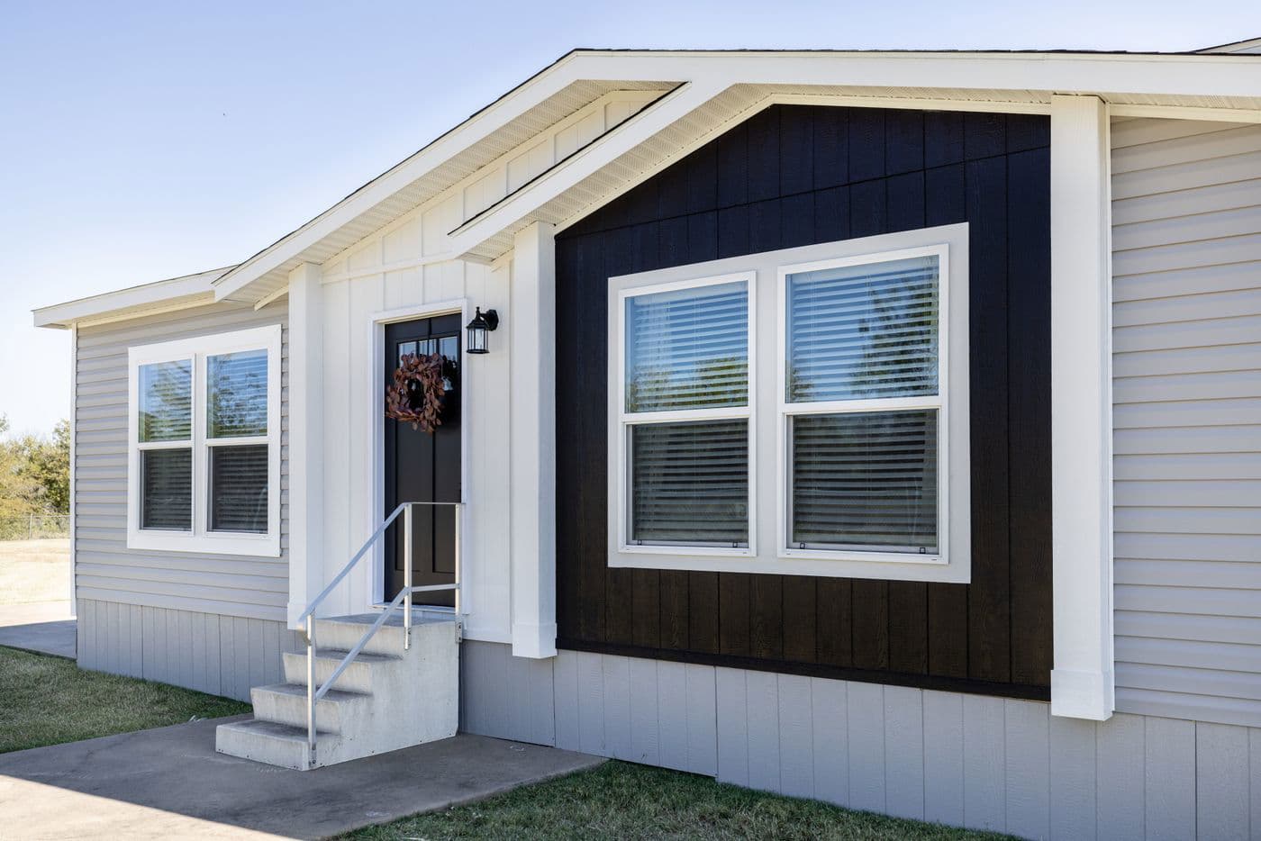 Sterling anniversary exterior home features