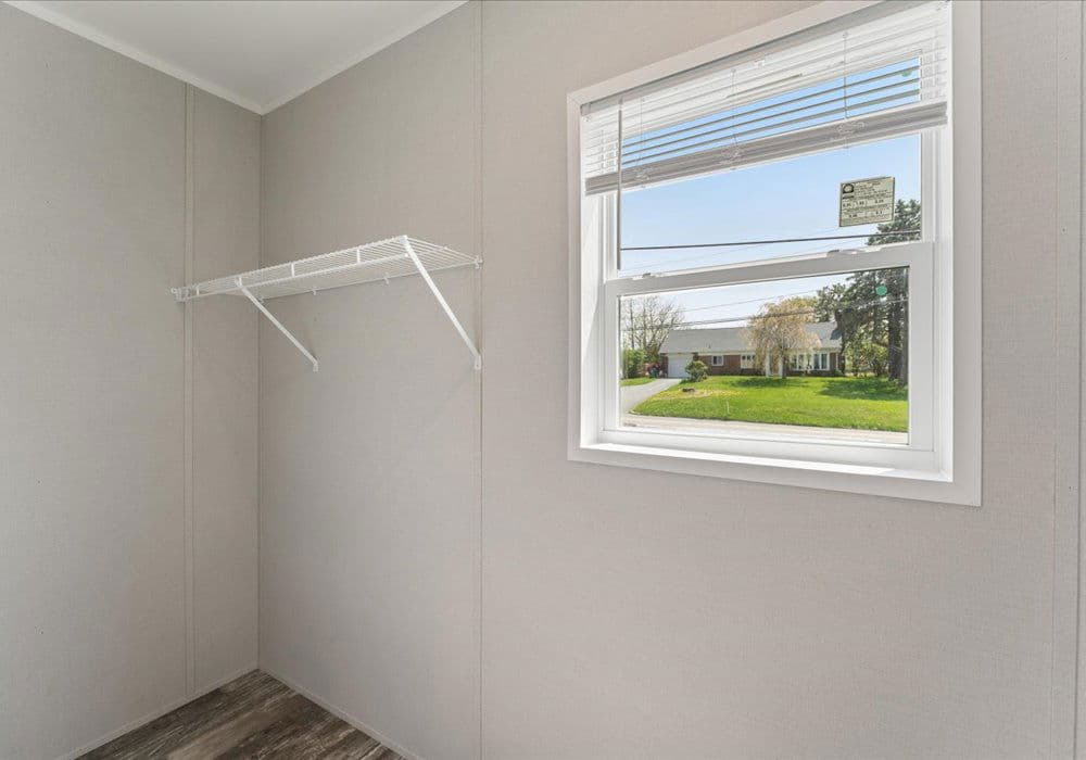 Apex 3900 interior home features