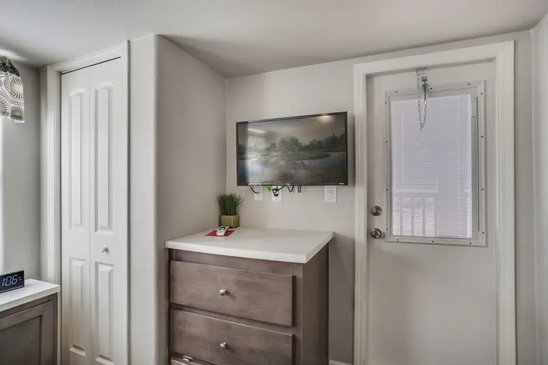 Desert vista apdv1531 bedroom home features