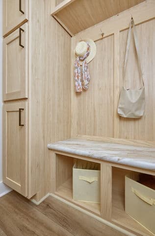 Wellsworth 42553a interior home features