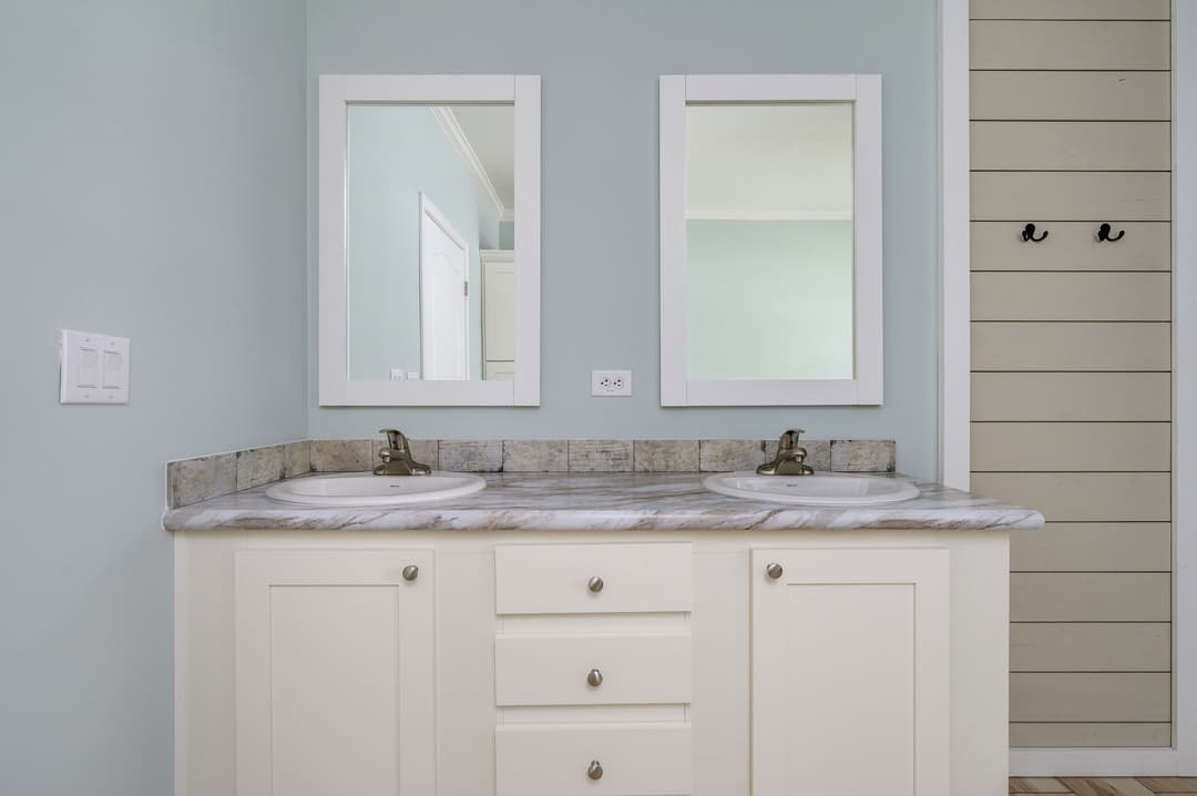 Serenity bathroom home features