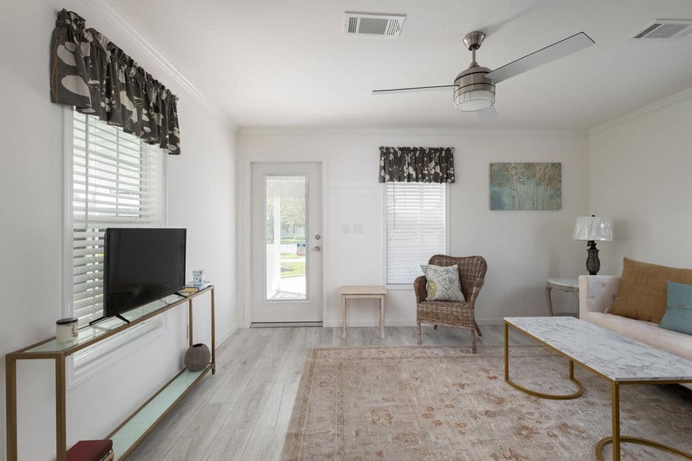 Everglade interior home features