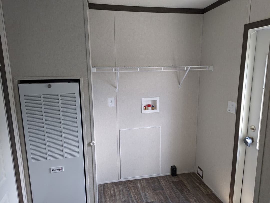  berkshire 28483p interior home features