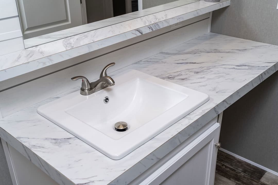 Locklear bathroom home features