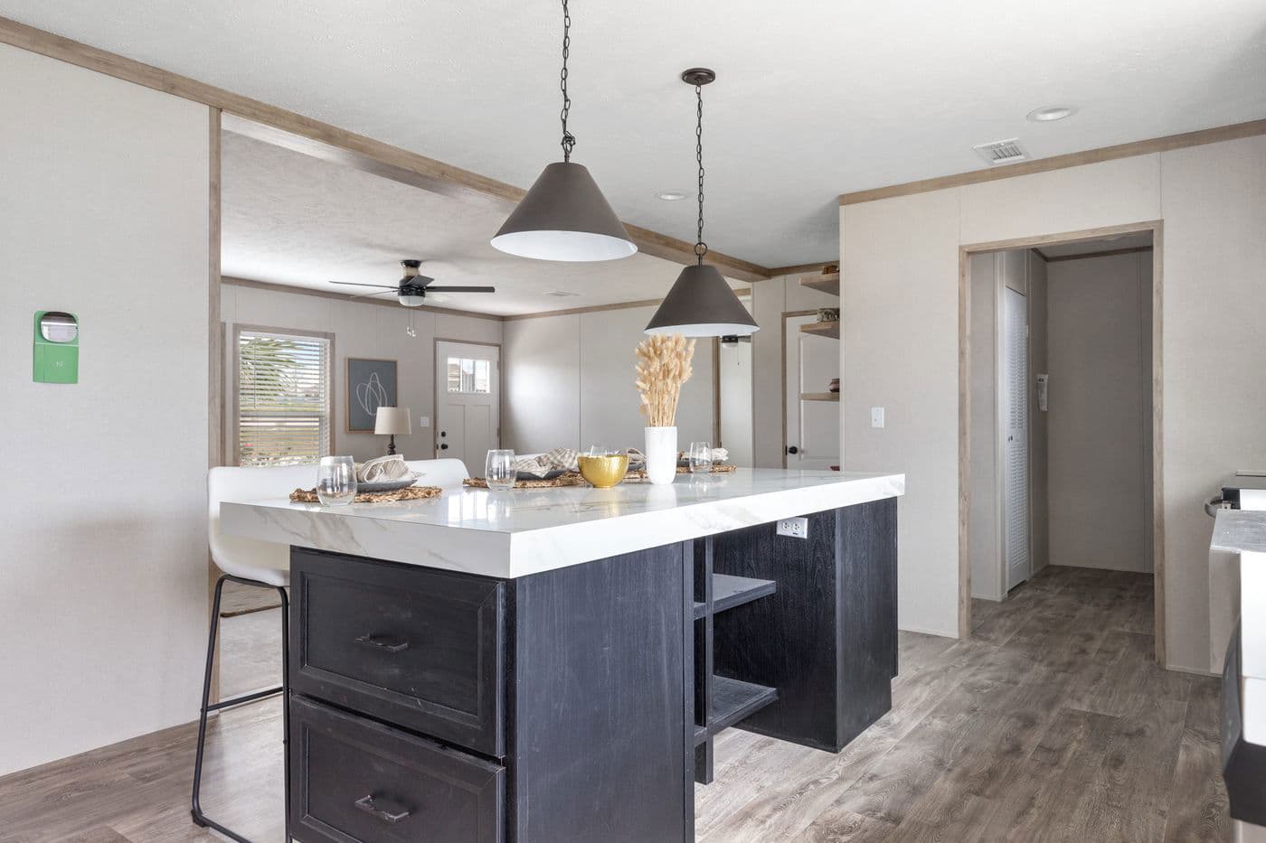 Sterling xl anniversary kitchen home features