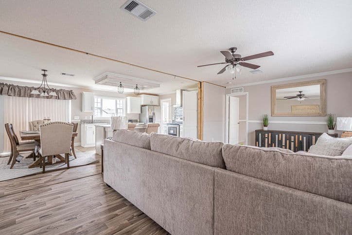 Kimbrel 28764a interior home features