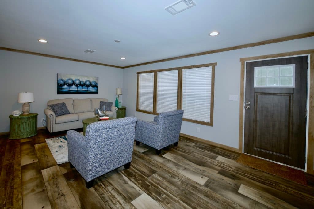 Mariana 9776 interior home features