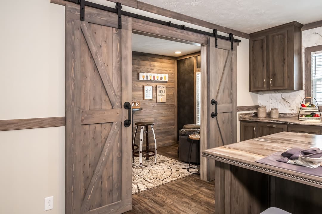 Md-44-32 housecat kitchen home features