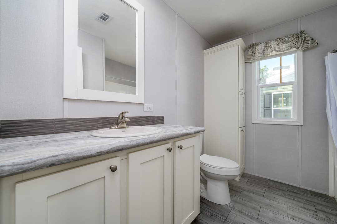 Marco 60 bathroom home features