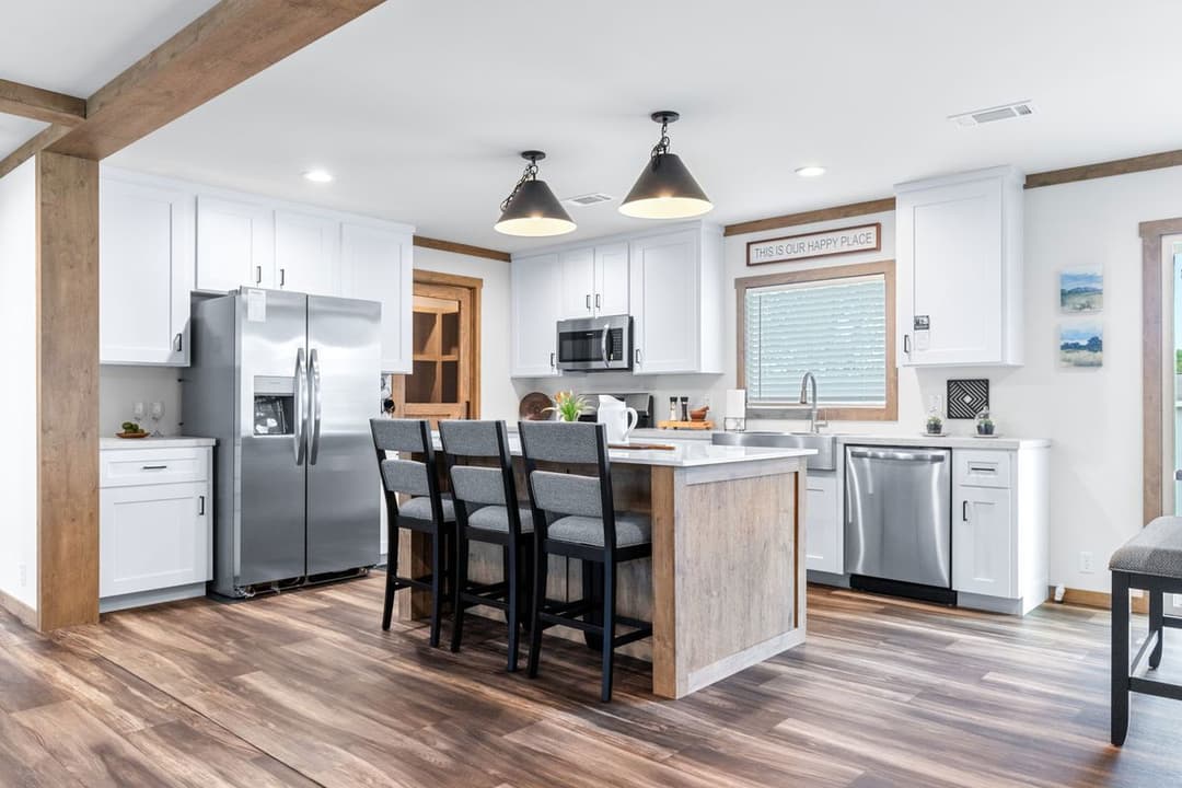 Farm 3 flex kitchen home features