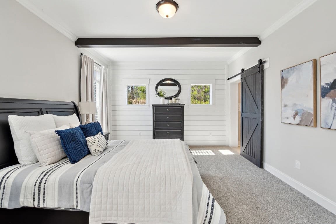 Whitfield cape bedroom home features