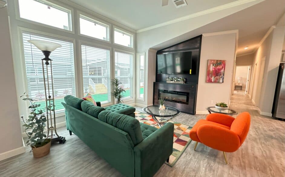 Swan l52ep8 interior home features