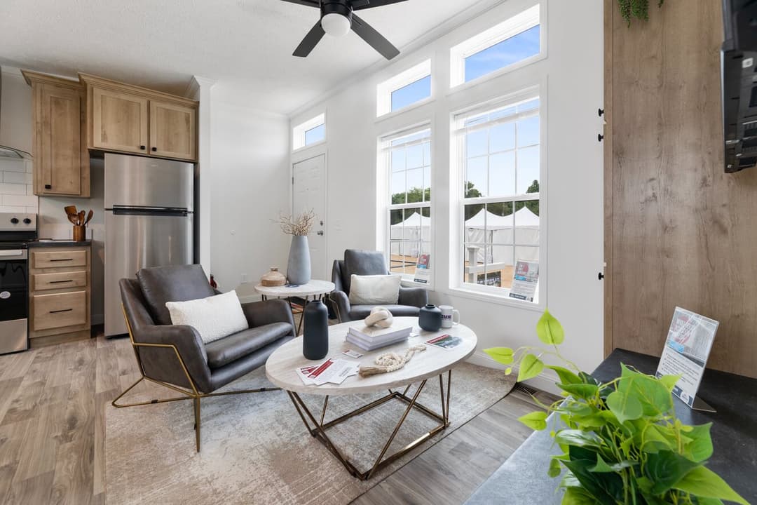 Blue ridge duplex interior home features