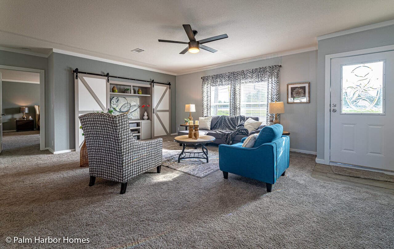 Magnum 32664m interior home features