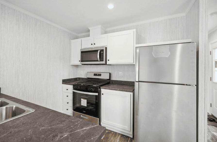 Hemisphere 6805 kitchen home features