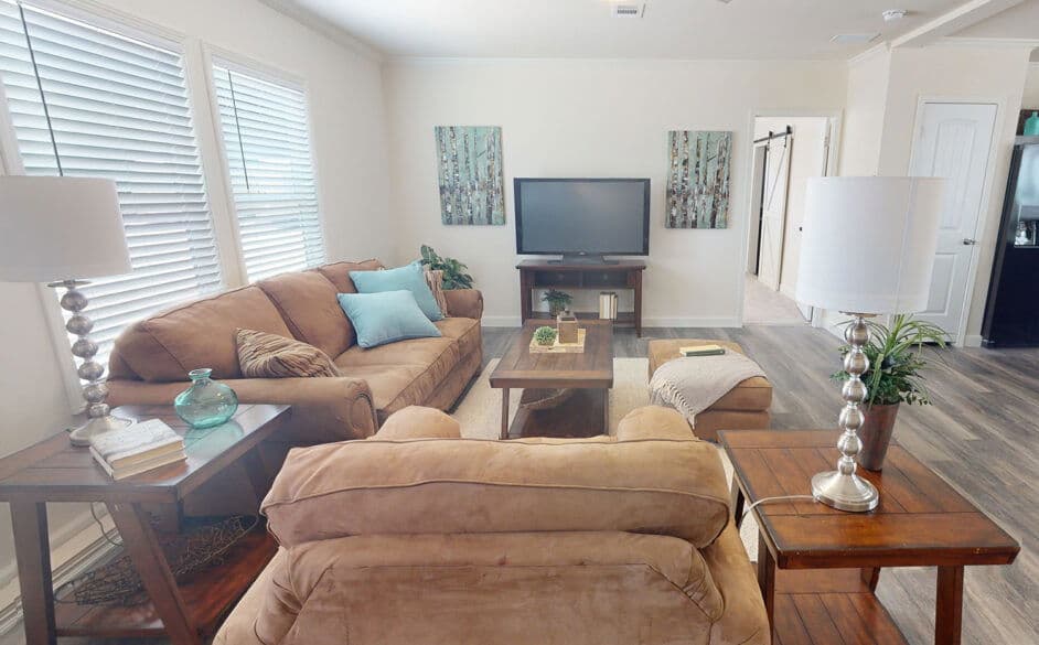 Reserve s56j interior home features