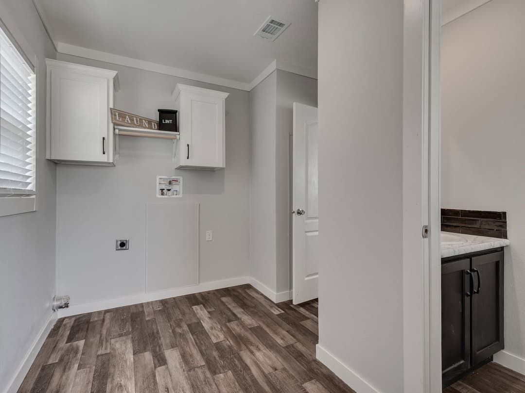 Answer house 28724a interior home features