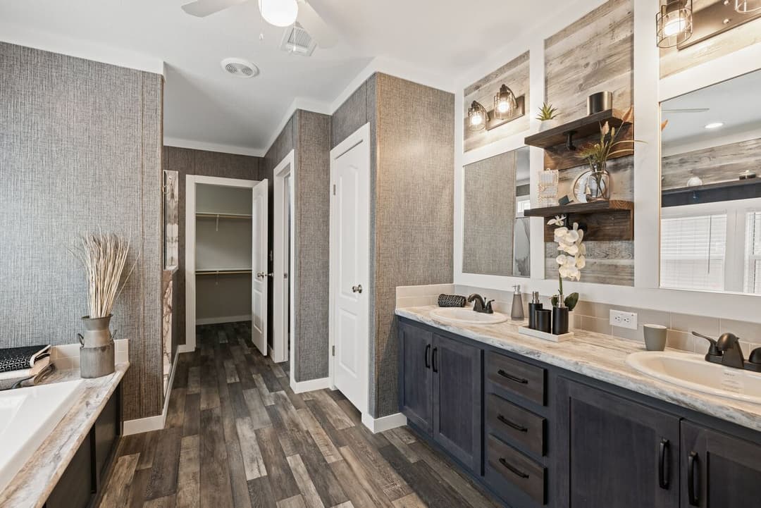 Palladium 30543d bathroom home features