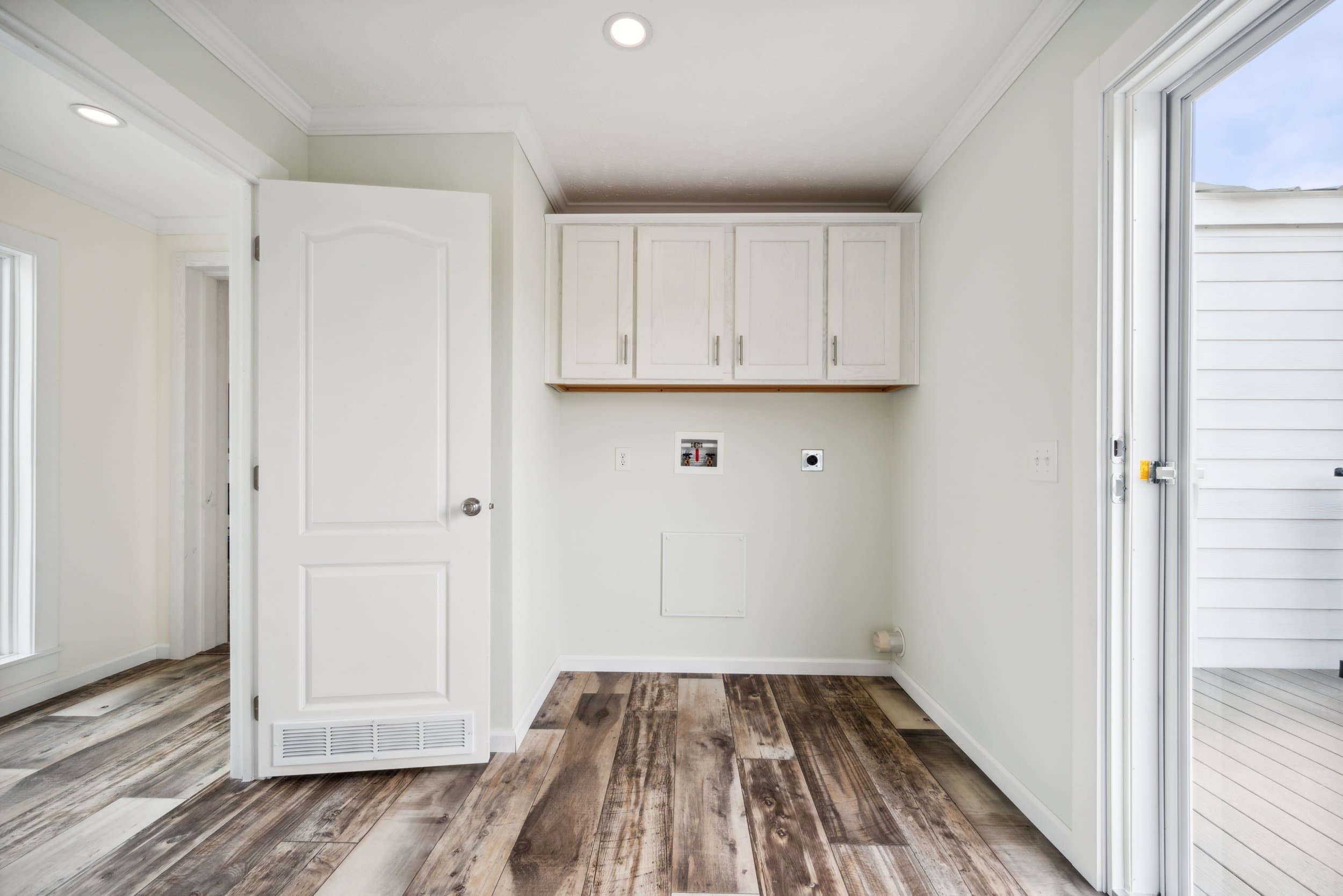 Nexus interior home features