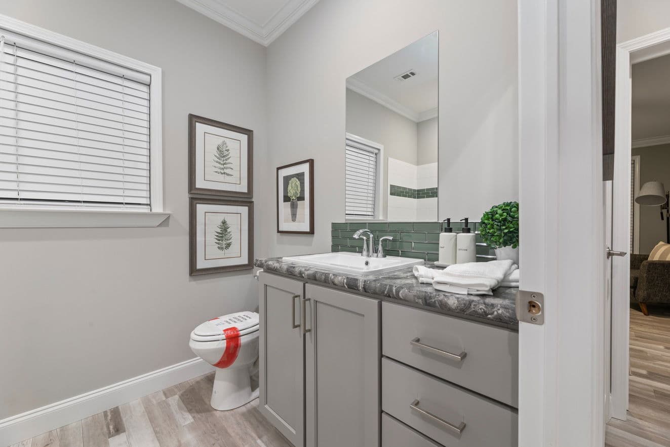 Isla ii 42484a bathroom home features