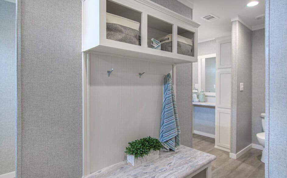 Trailblazer t76b bathroom home features