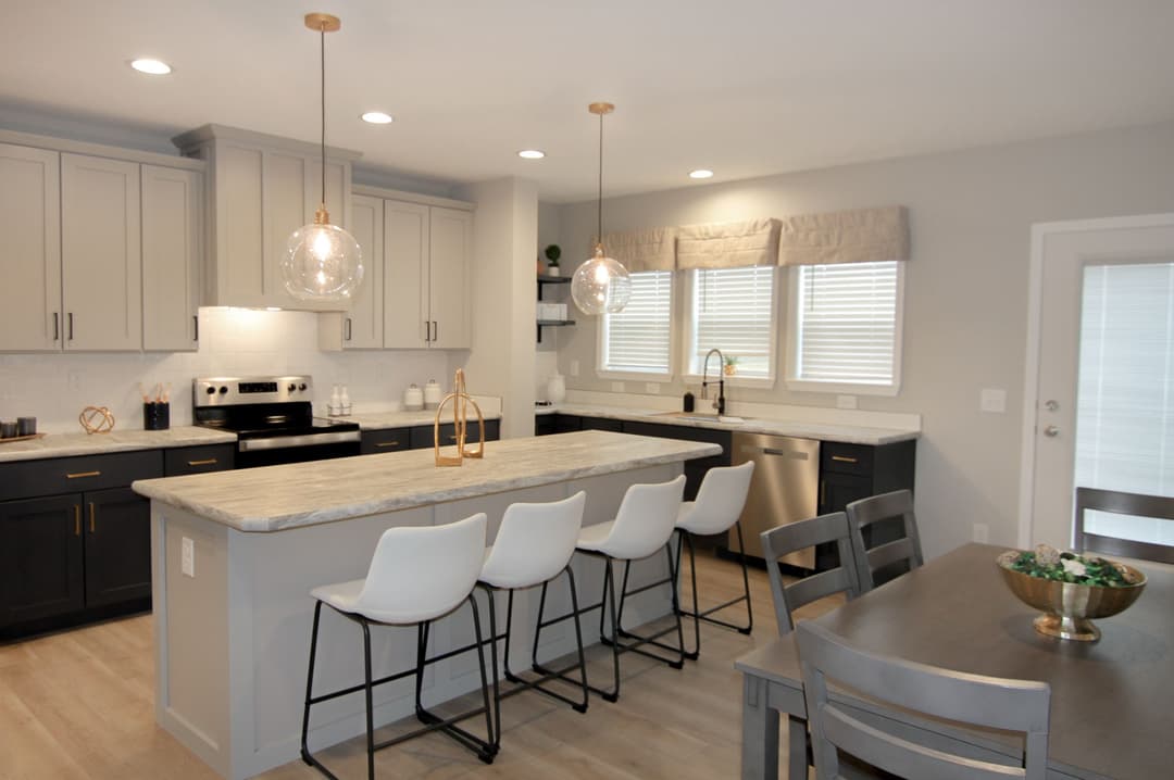 Ultra deuce 3 kitchen home features