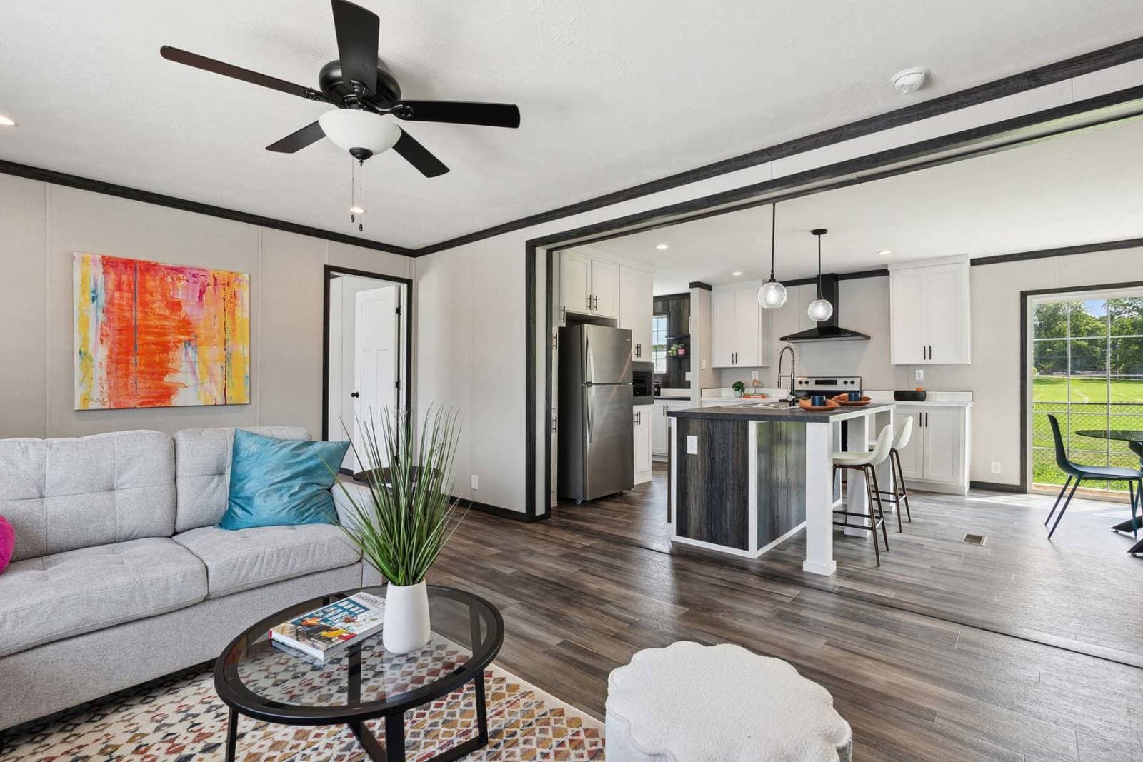 Clinch hero home features