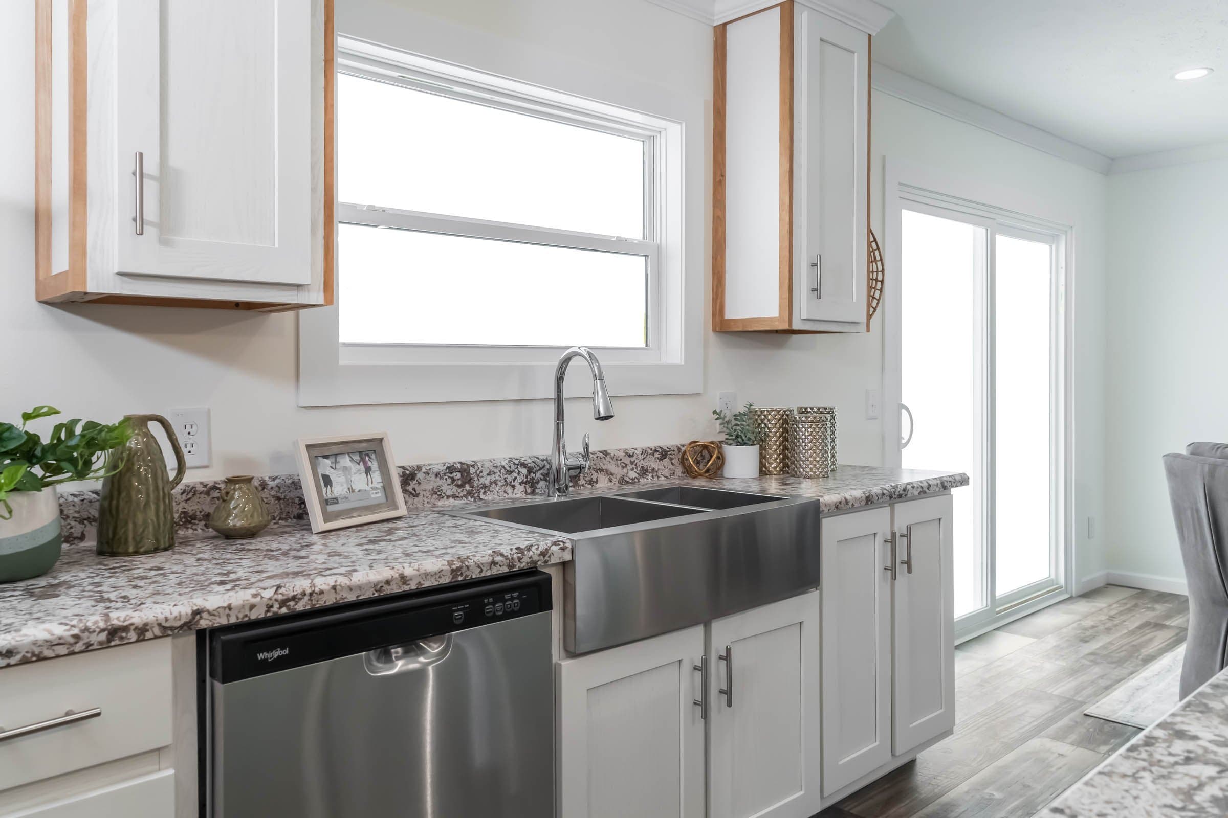 Milo kitchen home features