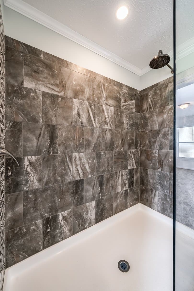 Upshaw bathroom home features