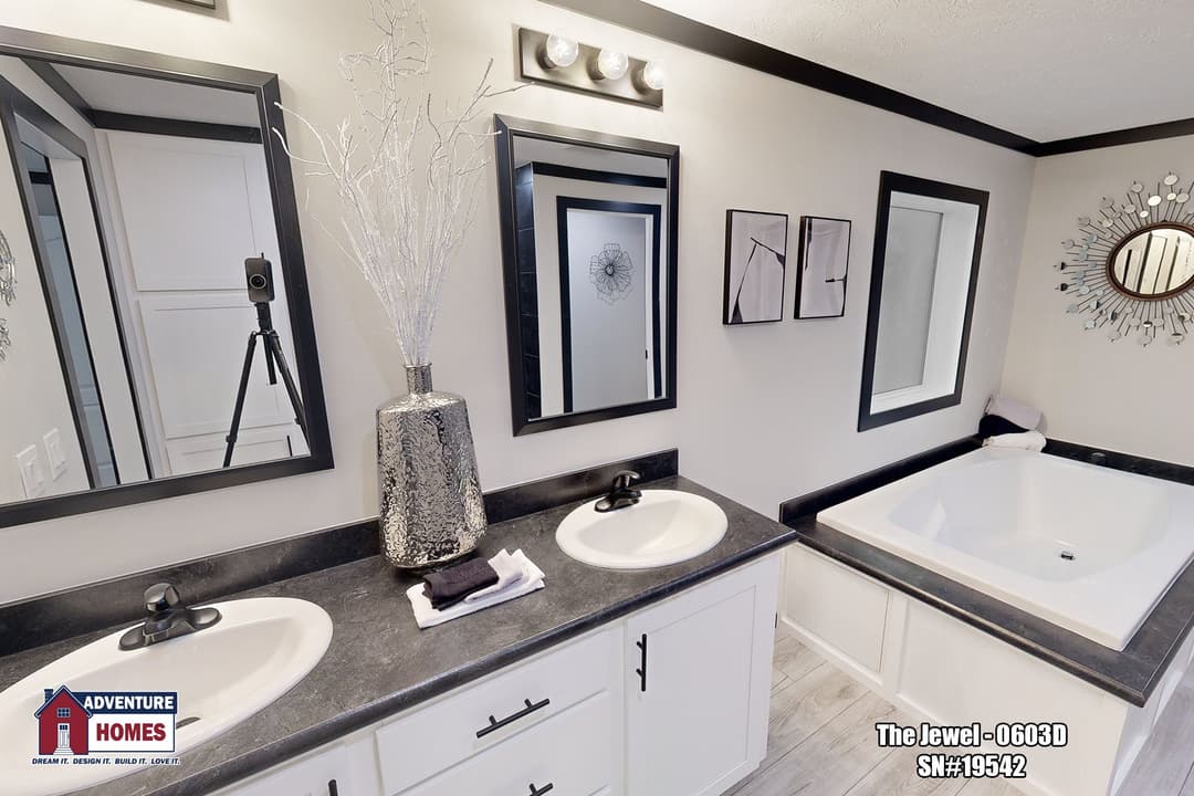 Auburn aire | 0683c bathroom home features