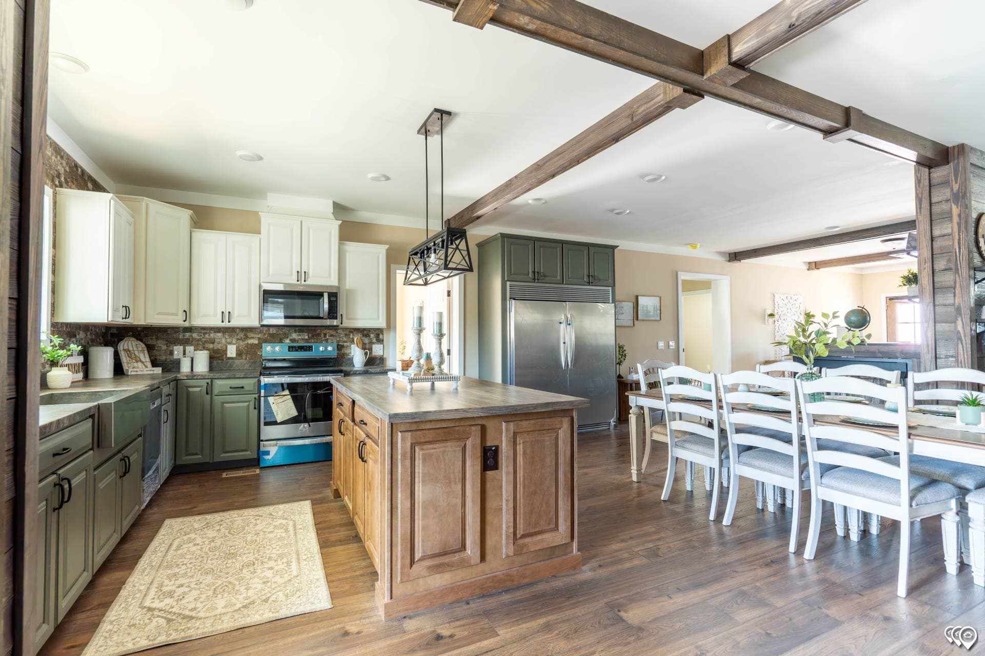 Barndominium kitchen home features