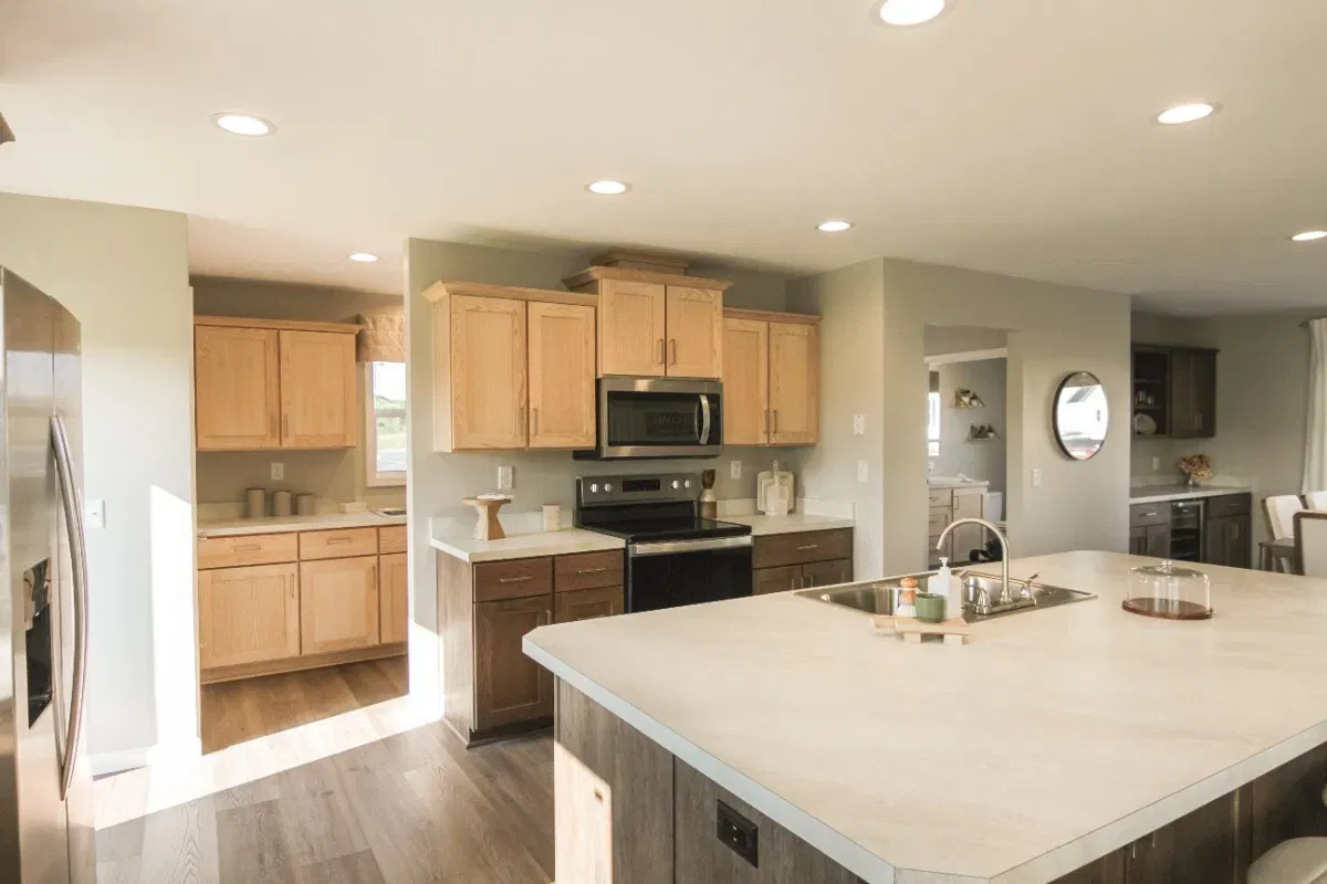 Pennwest limited kitchen home features