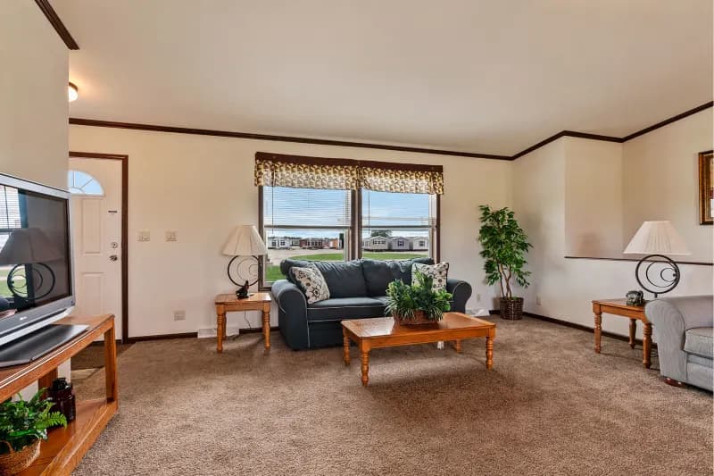 Lexington interior home features