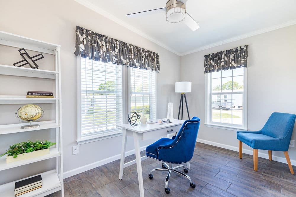 Mack interior home features