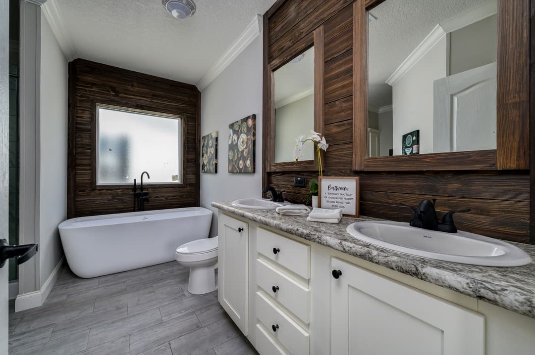 Annabelle bathroom home features