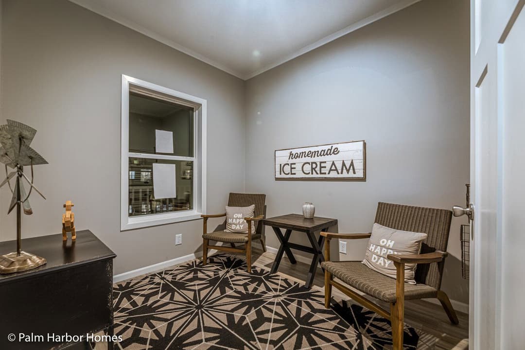 Levy 28482a interior home features