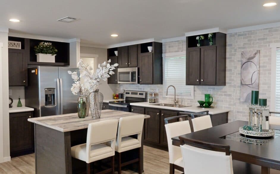 Magnificent seven 2320 kitchen home features