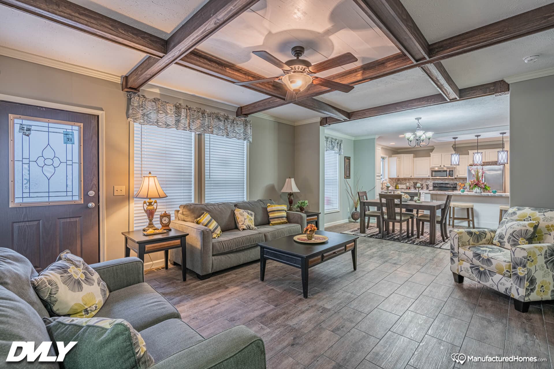 The big chief interior home features