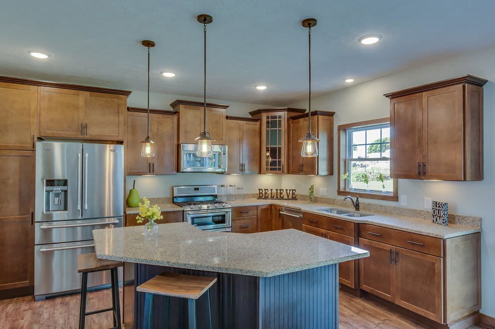 Craftsman ii kitchen home features