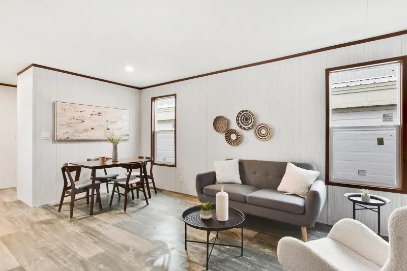 Express b117 interior home features